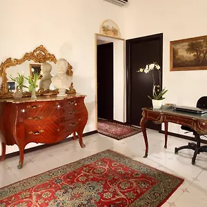 https://roma-central-guest-house.it-romehotels.com